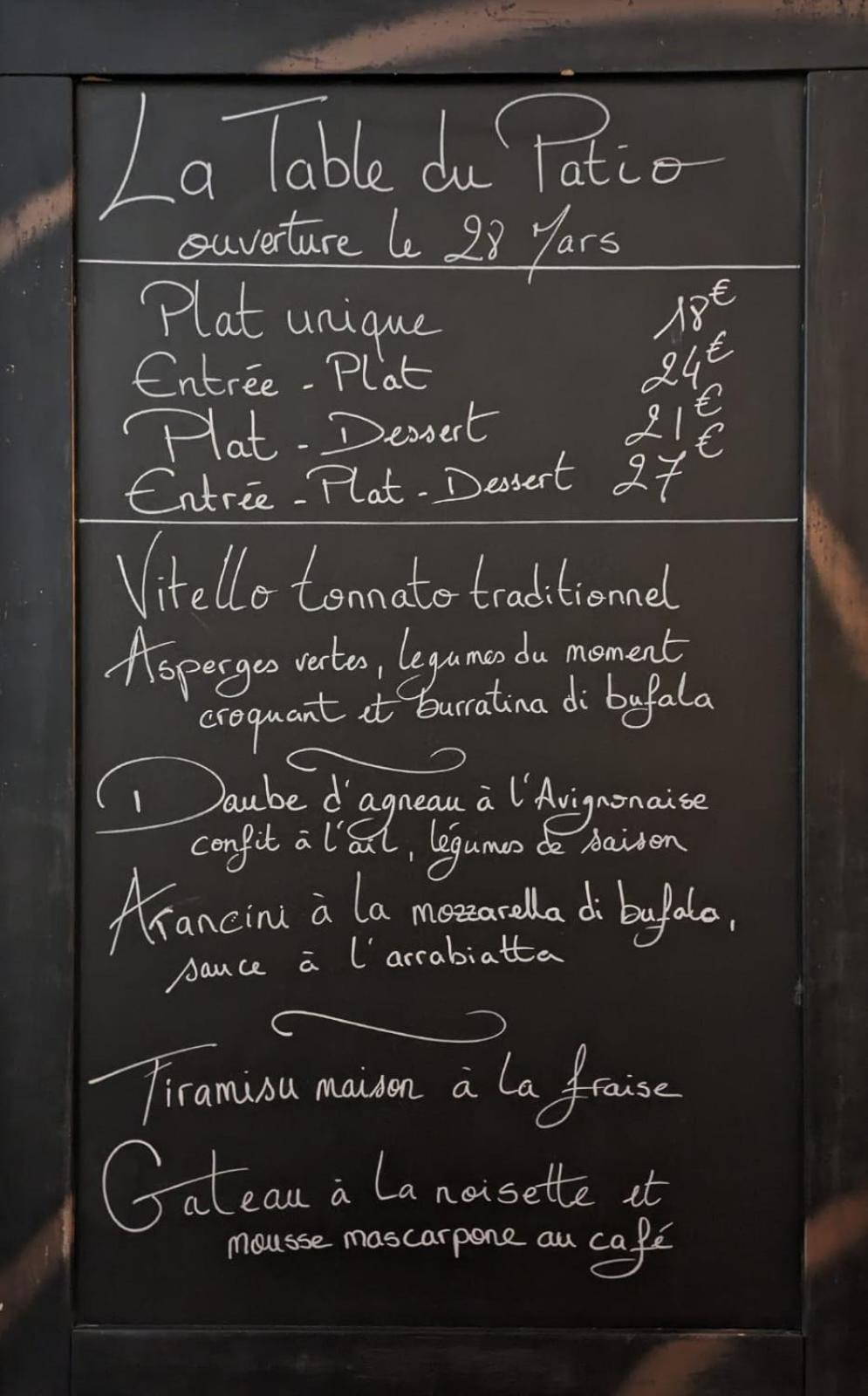 Le Patio Hotel Grignan Eksteriør billede