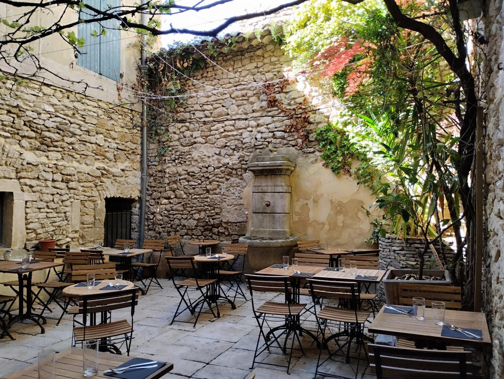 Le Patio Hotel Grignan Eksteriør billede